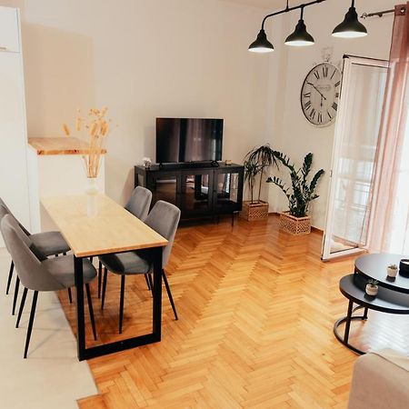 אתונה Mpetsos Apartment מראה חיצוני תמונה